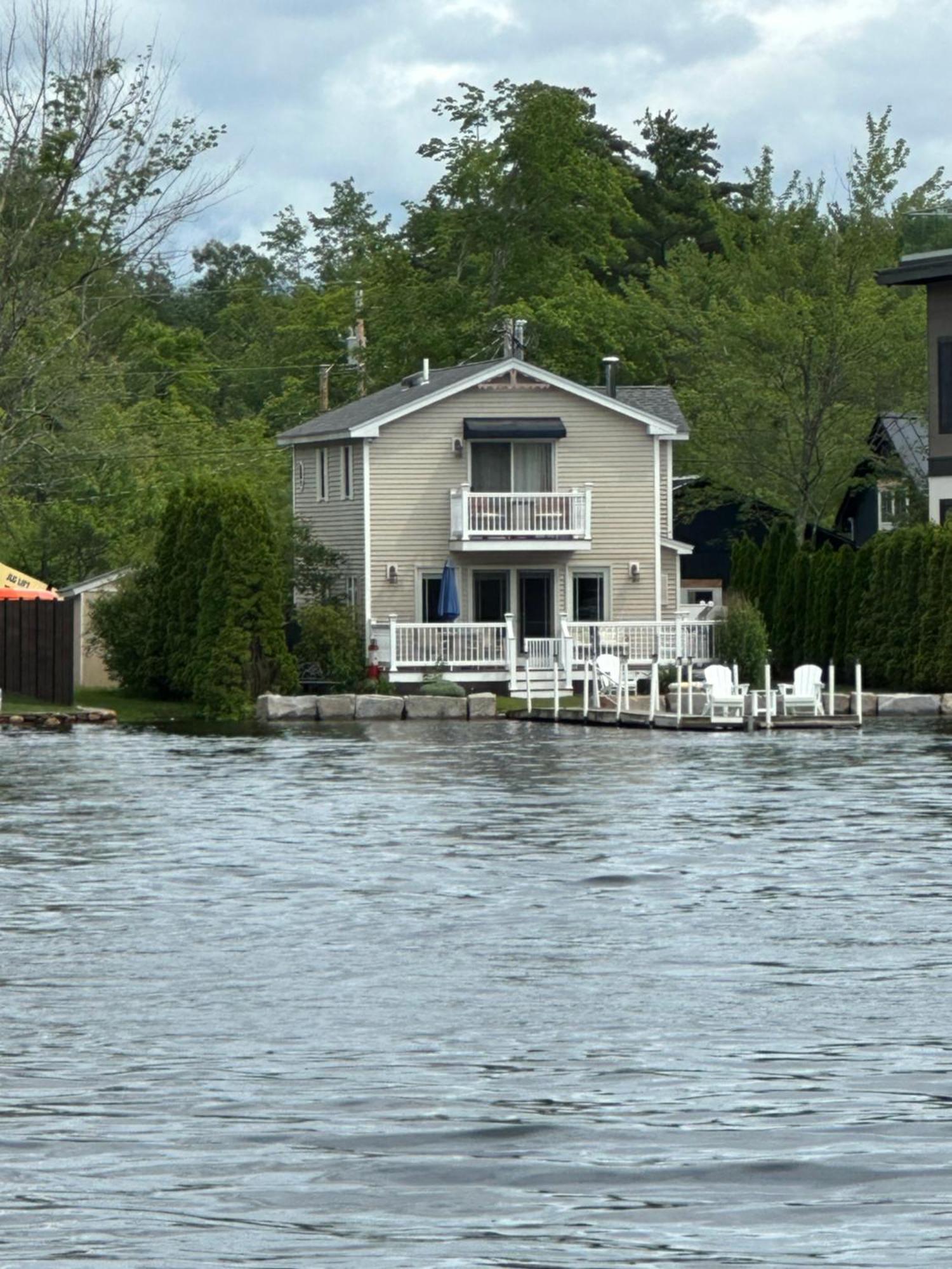 Waterfront Home With Dock Belmont Екстериор снимка